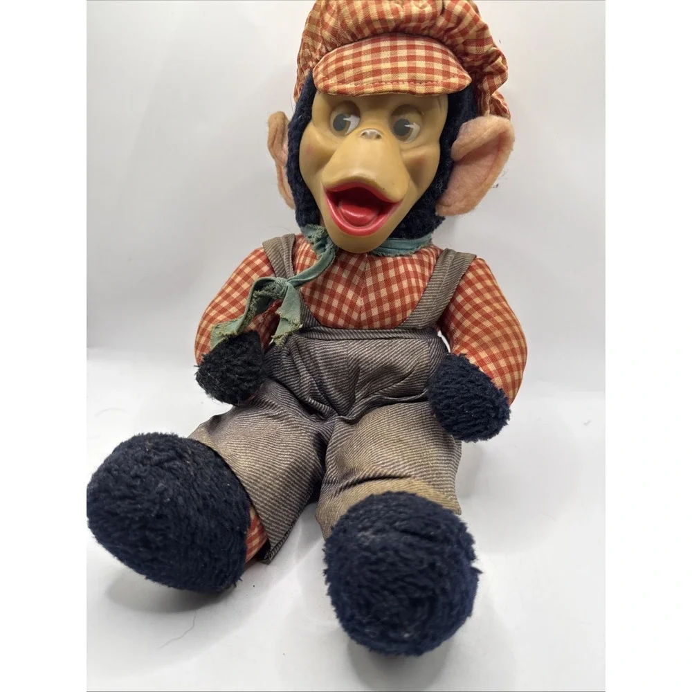 Vintage Gund Monkey Plush Chimp Rubber Hard Face Gingham Check Hat 13